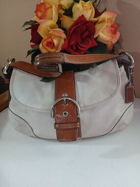 COACH Soho Signature 'C' Leather Buckle Flap Y2K Shoulder Bag